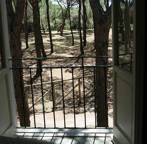 Отель Nettuno Марина-ди-Кампо